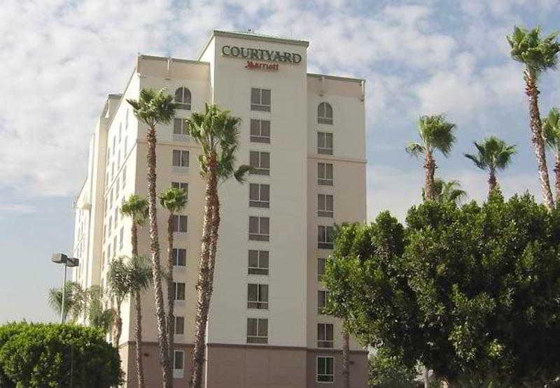 Courtyard By Marriott Baldwin Park Hotel Exterior foto